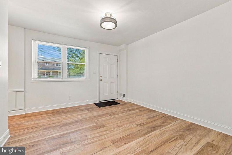 205 N Adams St, Rockville, MD 20850