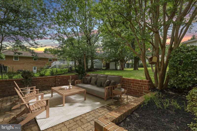 3421 Canberra St, Silver Spring, MD 20904