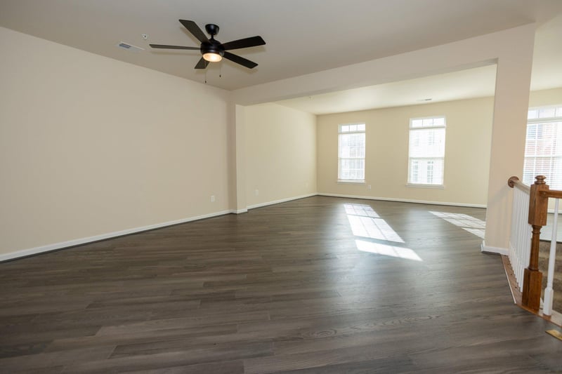 7408 Brunson Cir, Gainesville, VA 20155