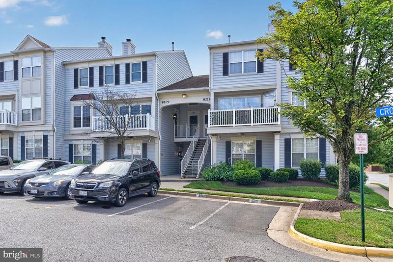 8211 Crossbrook Ct #202, Lorton, VA 22079