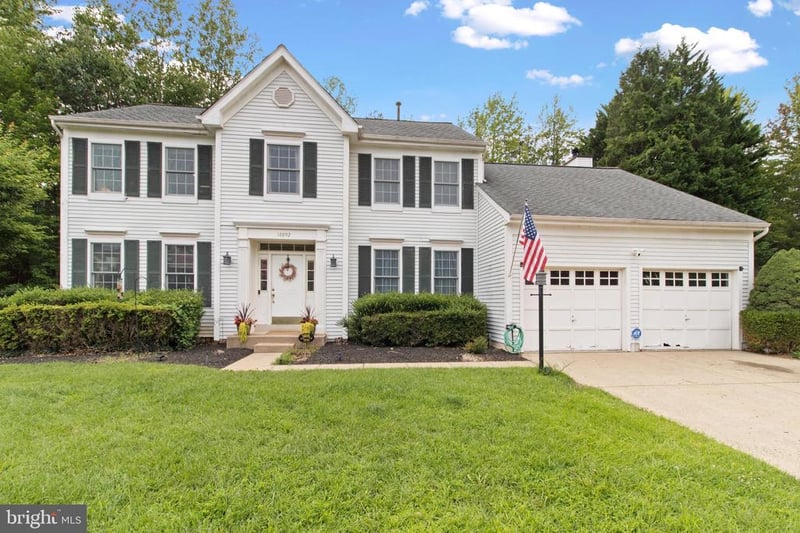 18892 Leaf Covered Ct, Triangle, VA 22172