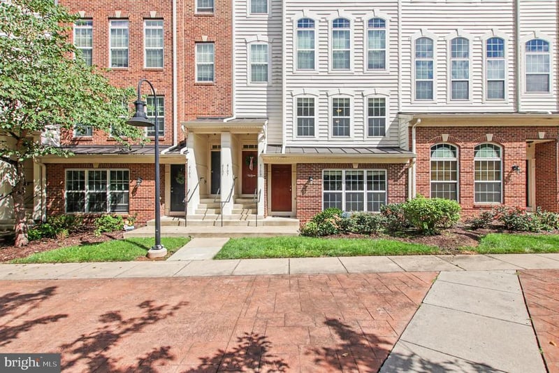 6109 Aster Haven Cir, Haymarket, VA 20169