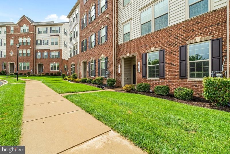 10109 Fauberg St, Ijamsville, MD 21754