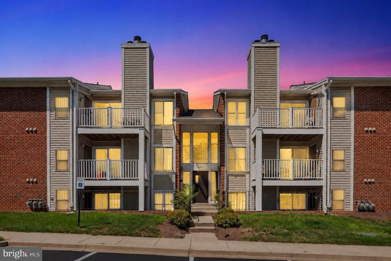 1602 Berry Rose Ct #2 3D, Frederick, MD 21701