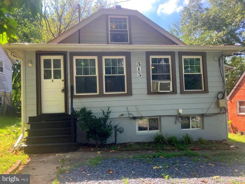 315 Circle Ave, Takoma Park, MD 20912