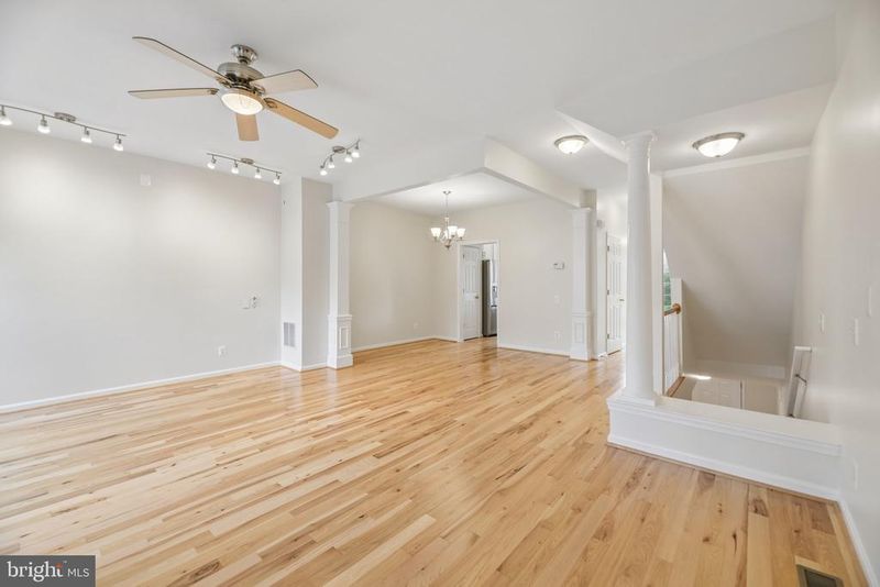 43847 Tattinger Ter, Ashburn, VA 20148