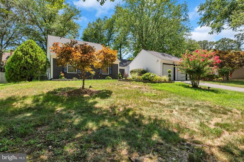 1836 Ralston Pl, Crofton, MD 21114