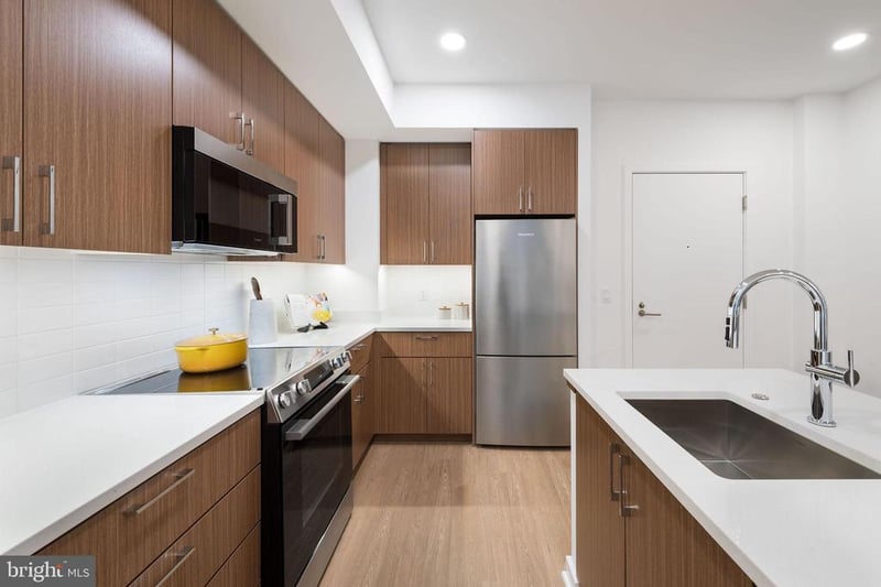 1055 N Fairfax St #514, Alexandria, VA 22314