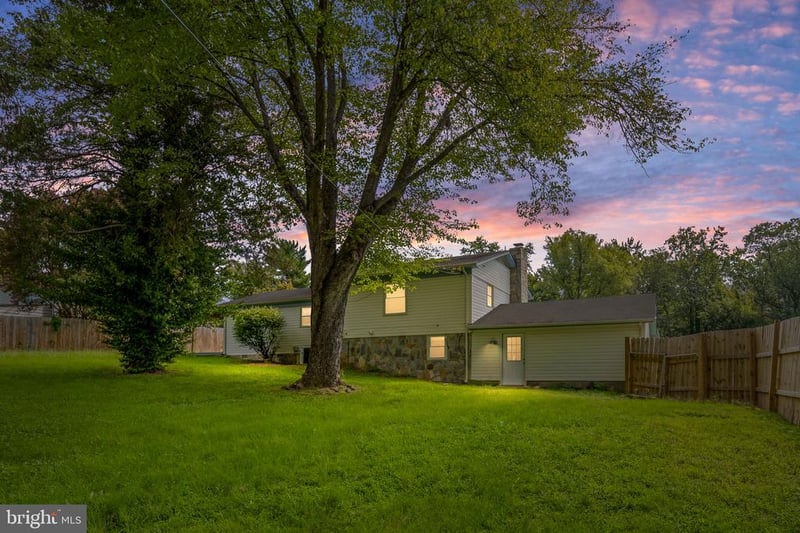 605 Payton Dr, Fredericksburg, VA 22405