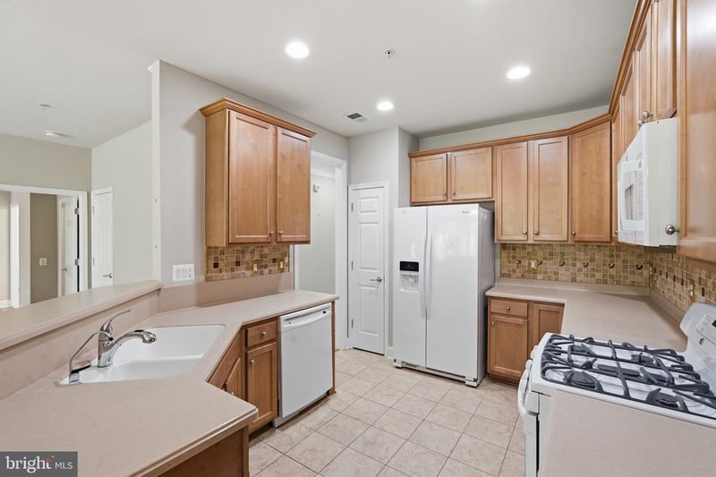 9 Ludington Ln, Fredericksburg, VA 22406