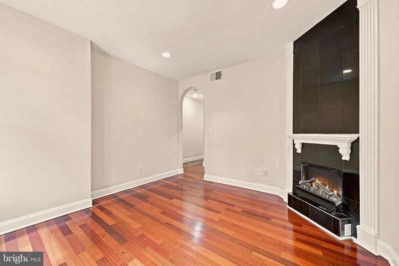 3005 Sherman Ave NW #1, Washington, DC 20001