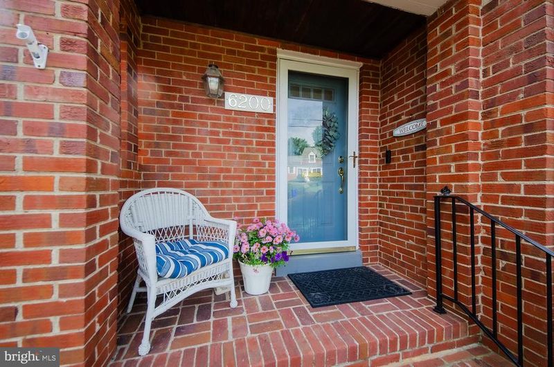 6200 18th Rd N, Arlington, VA 22205