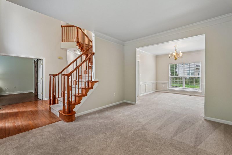 952 Devonshire Cir, Purcellville, VA 20132