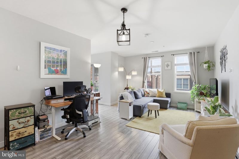 181 E Reed Ave #304, Alexandria, VA 22305