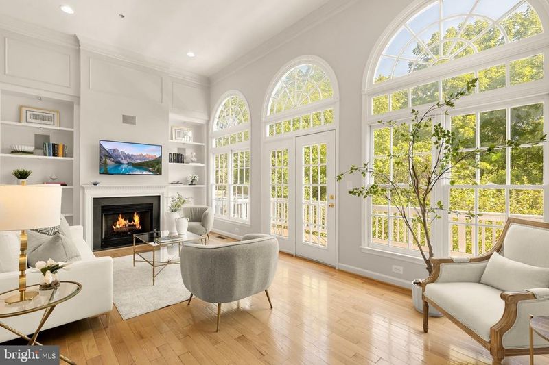 407 Oak Knoll Ter, Rockville, MD 20850