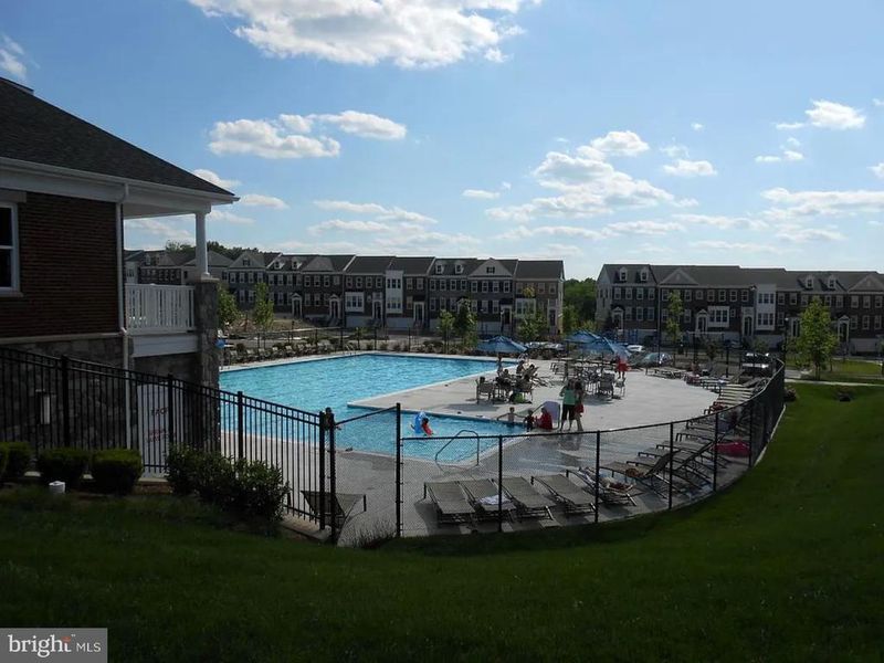 20652 Tannahill Ter, Ashburn, VA 20147