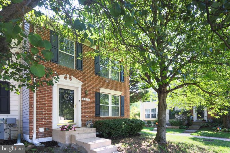 8722 Cresthill Ct, Laurel, MD 20723
