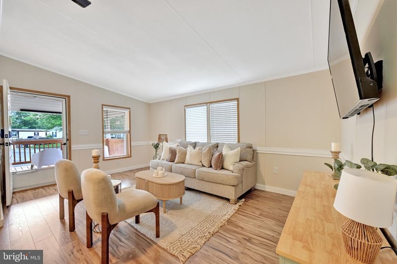 172 B Sonnys Ct, Lothian, MD 20711