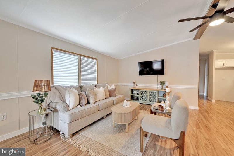 172 B Sonnys Ct, Lothian, MD 20711