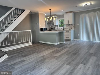 8 Pine Ridge Ct #11-4, Germantown, MD 20874