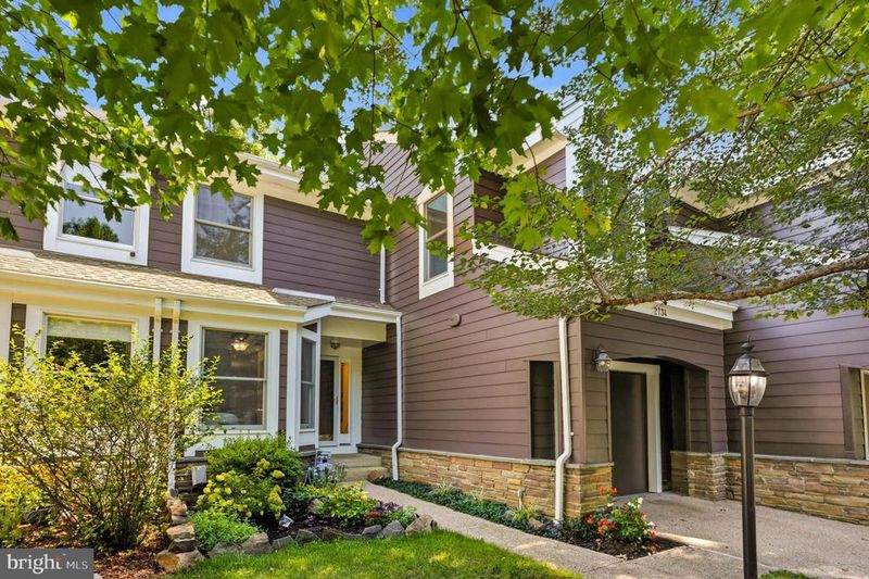 2734 Gingerview Ln, Annapolis, MD 21401