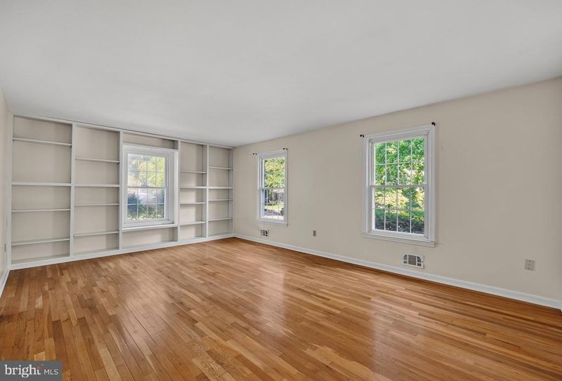 283 Oak Ct, Severna Park, MD 21146