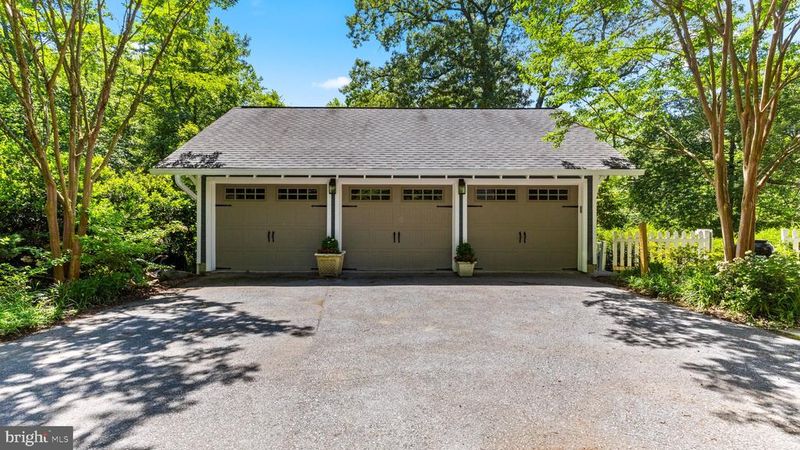 778 Snodgrass Rd, Crownsville, MD 21032