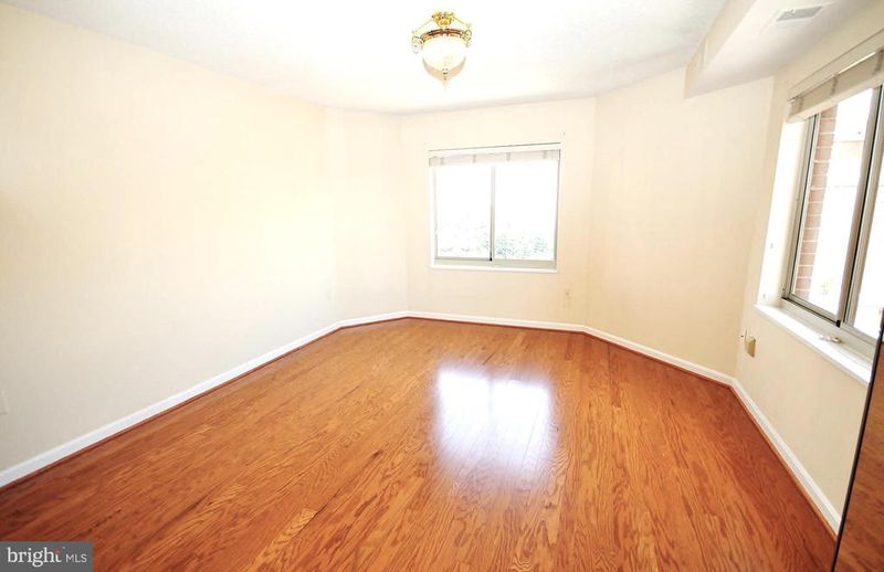 2151 Jamieson Ave #2009, Alexandria, VA 22314