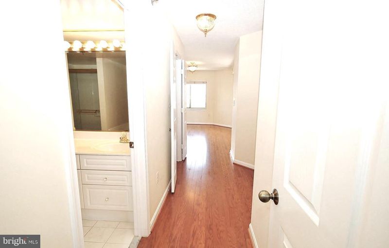 2151 Jamieson Ave #2009, Alexandria, VA 22314
