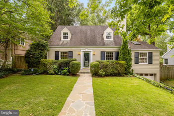 5806 Wilson Ln, Bethesda, MD 20817
