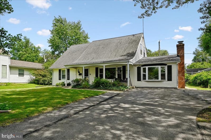 2615 Kennison Ln, Bowie, MD 20715