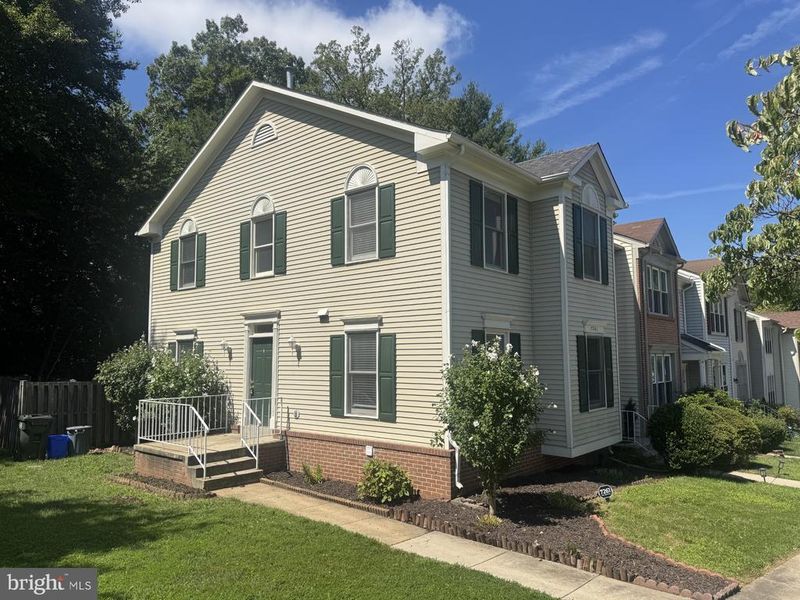 7261 Olde Lantern Way, Springfield, VA 22152