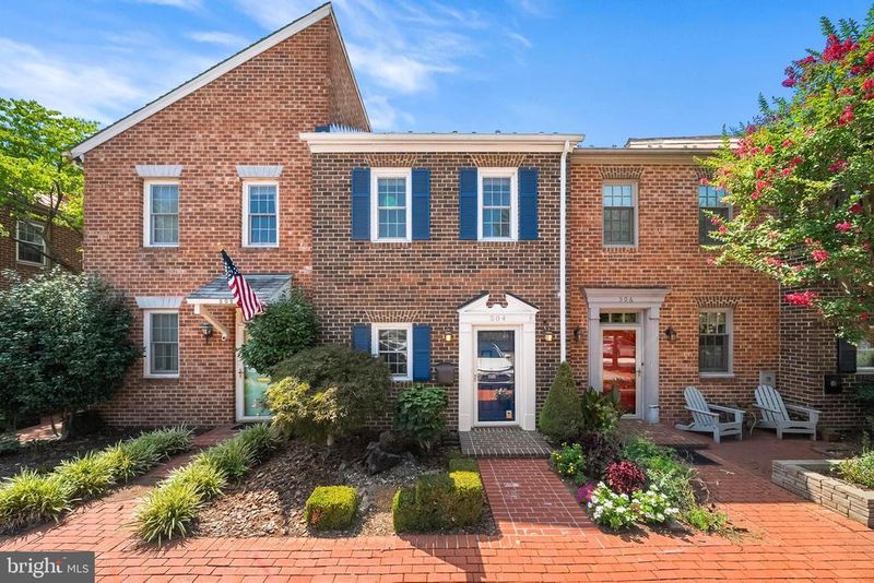 504 Tobacco QUAY, Alexandria, VA 22314
