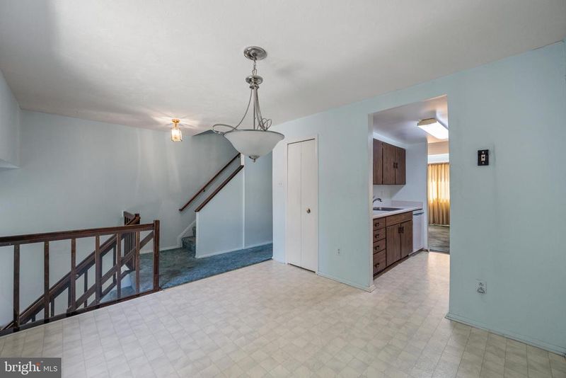 7171 Talisman Ln, Columbia, MD 21045