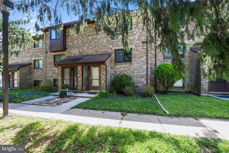 7171 Talisman Ln, Columbia, MD 21045