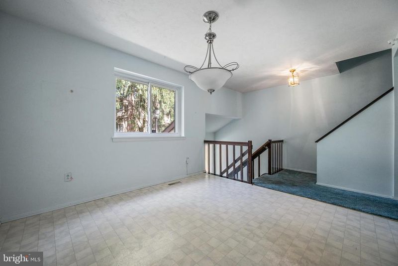 7171 Talisman Ln, Columbia, MD 21045