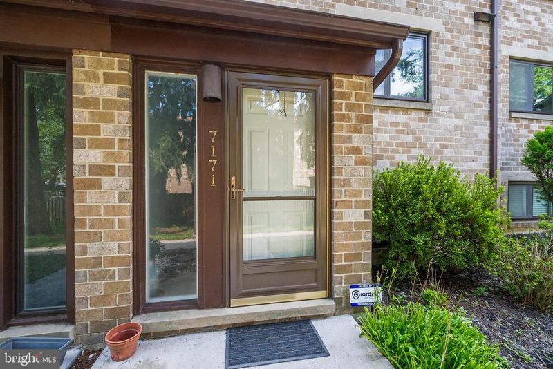 7171 Talisman Ln, Columbia, MD 21045