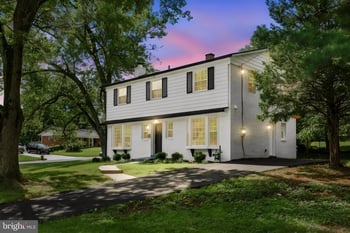 2610 Silverdale Dr, Silver Spring, MD 20906