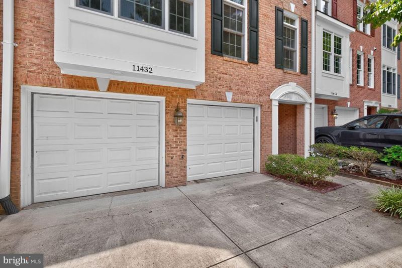 11432 Cedar Ridge Dr, Potomac, MD 20854