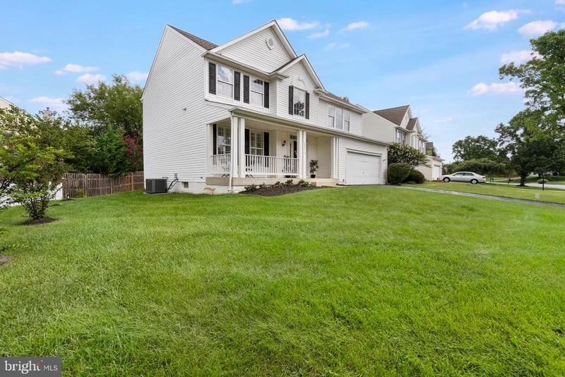 20915 Chippoaks Forest Cir, Sterling, VA 20165