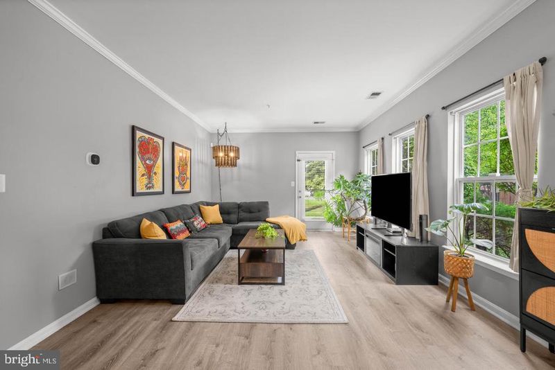 1705 Fallowfield Ct, Crofton, MD 21114