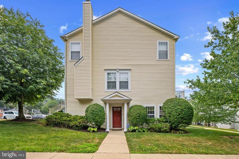 1705 Fallowfield Ct, Crofton, MD 21114