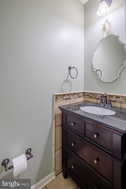 2807 Chapman Ct, Crofton, MD 21114