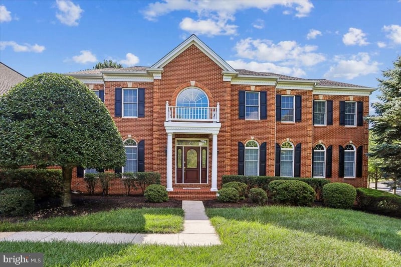 15051 Medinah Ct, Haymarket, VA 20169