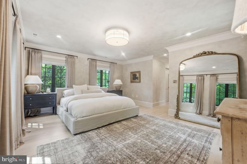 5602 York Ln, Bethesda, MD 20814