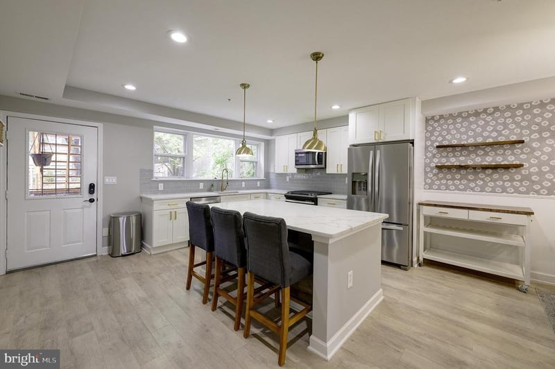 1932 3rd St NE #102, Washington, DC 20002