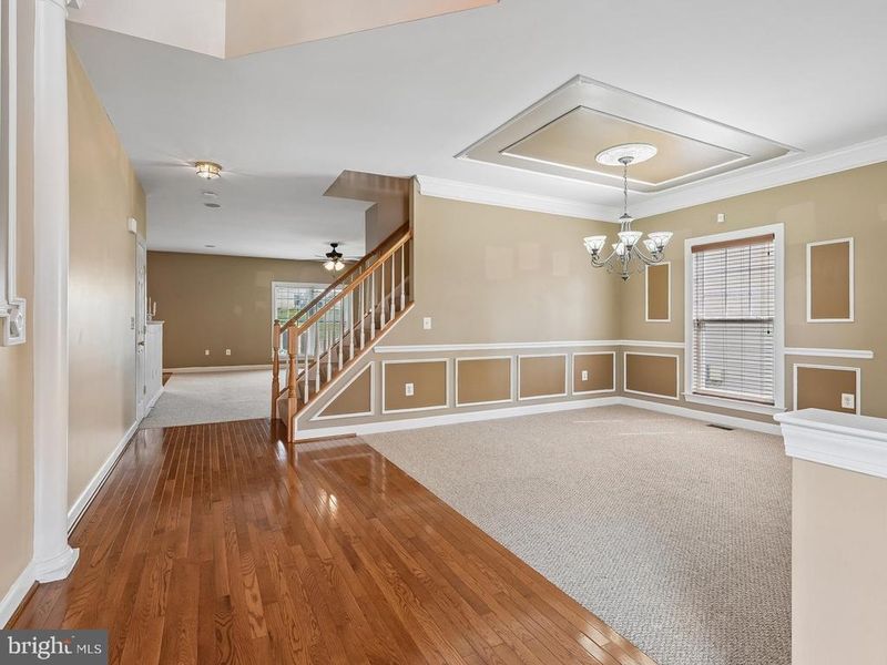 18483 Quantico Gateway Dr, Triangle, VA 22172