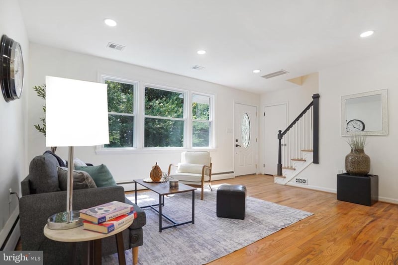 26904 Overlook St, Damascus, MD 20872