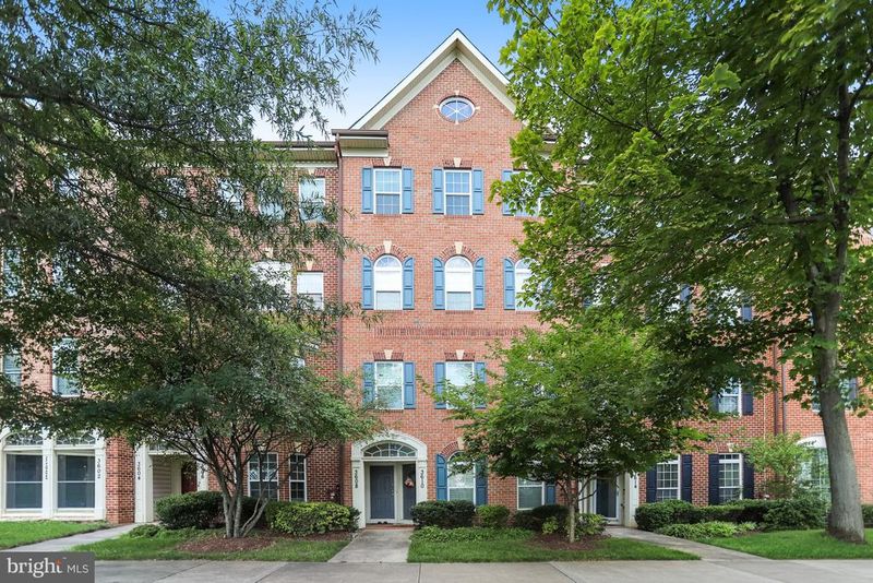 3608 Carriage Hill Dr #3608, Frederick, MD 21704