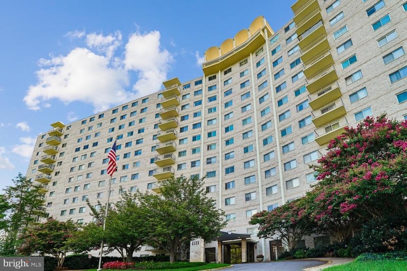 1111 University Blvd W #916-A, Silver Spring, MD 20902